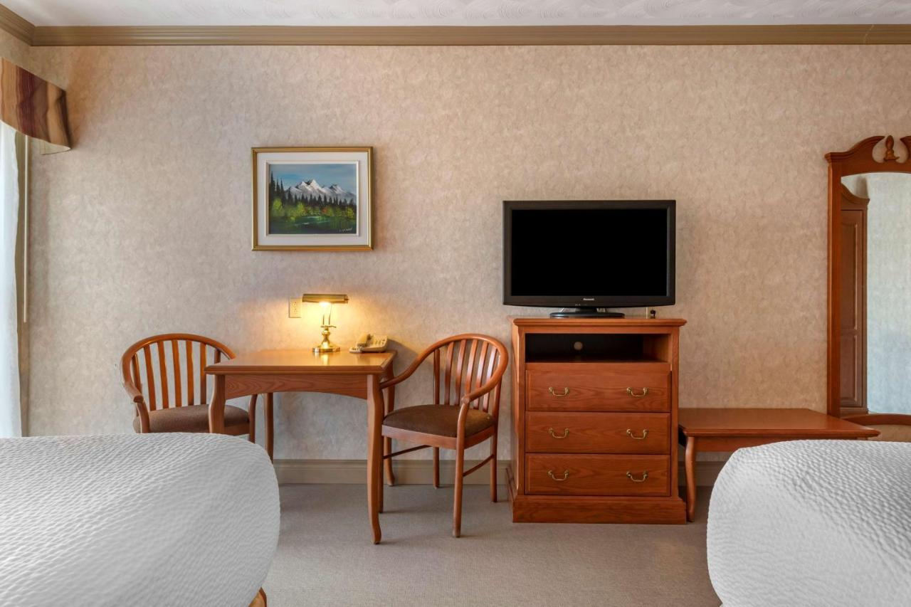 Best Western Plus Edmundston Exterior foto