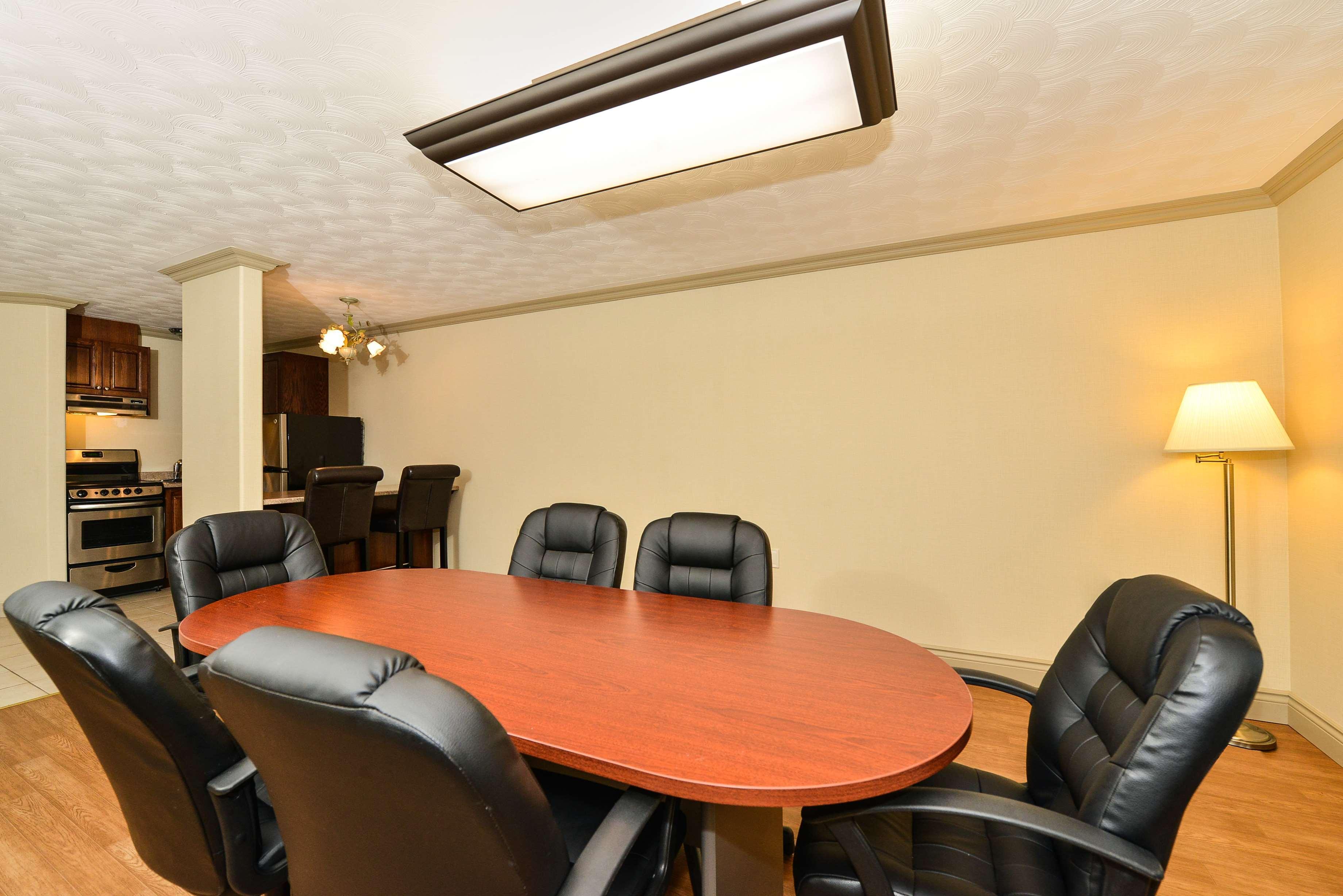 Best Western Plus Edmundston Exterior foto