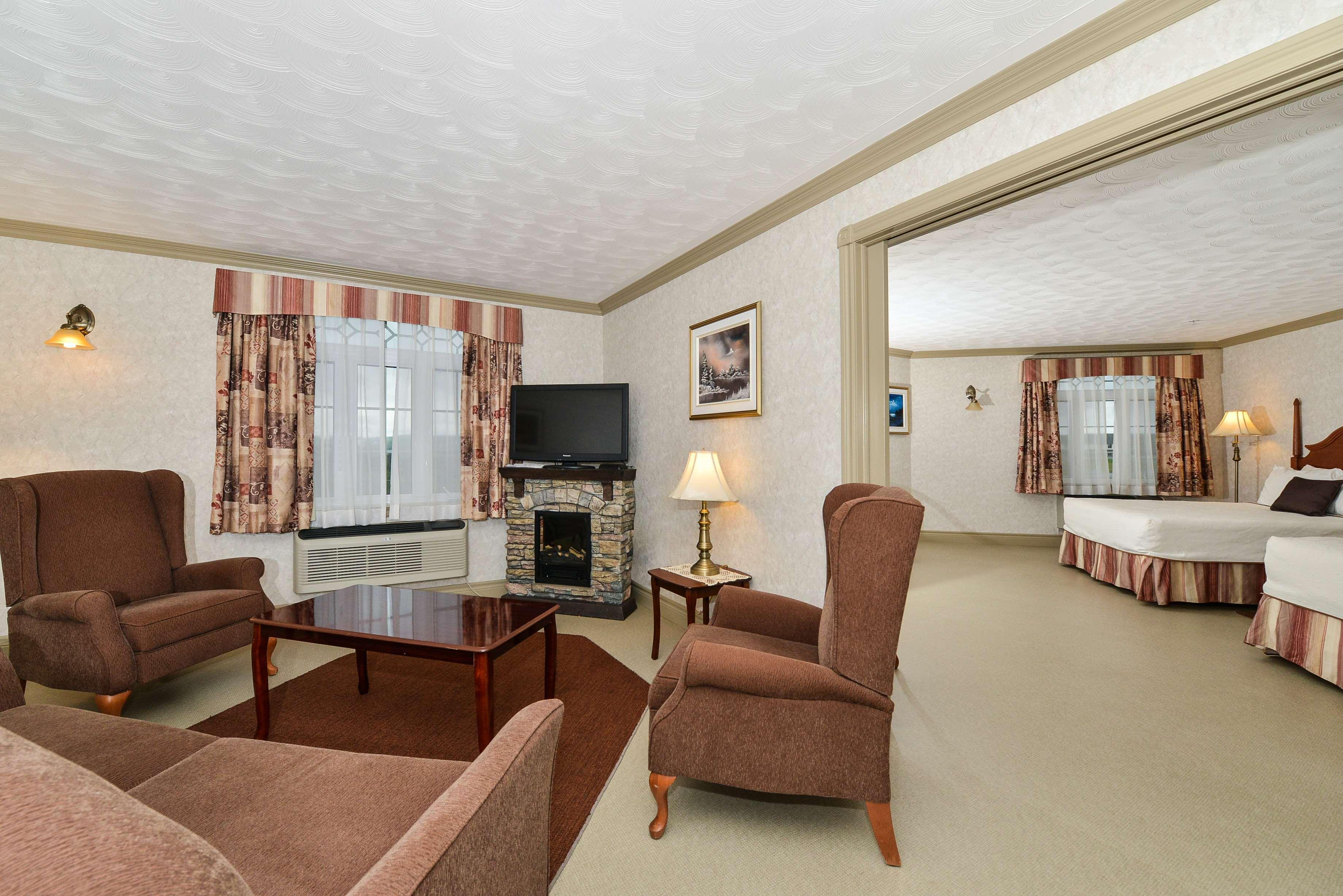 Best Western Plus Edmundston Exterior foto