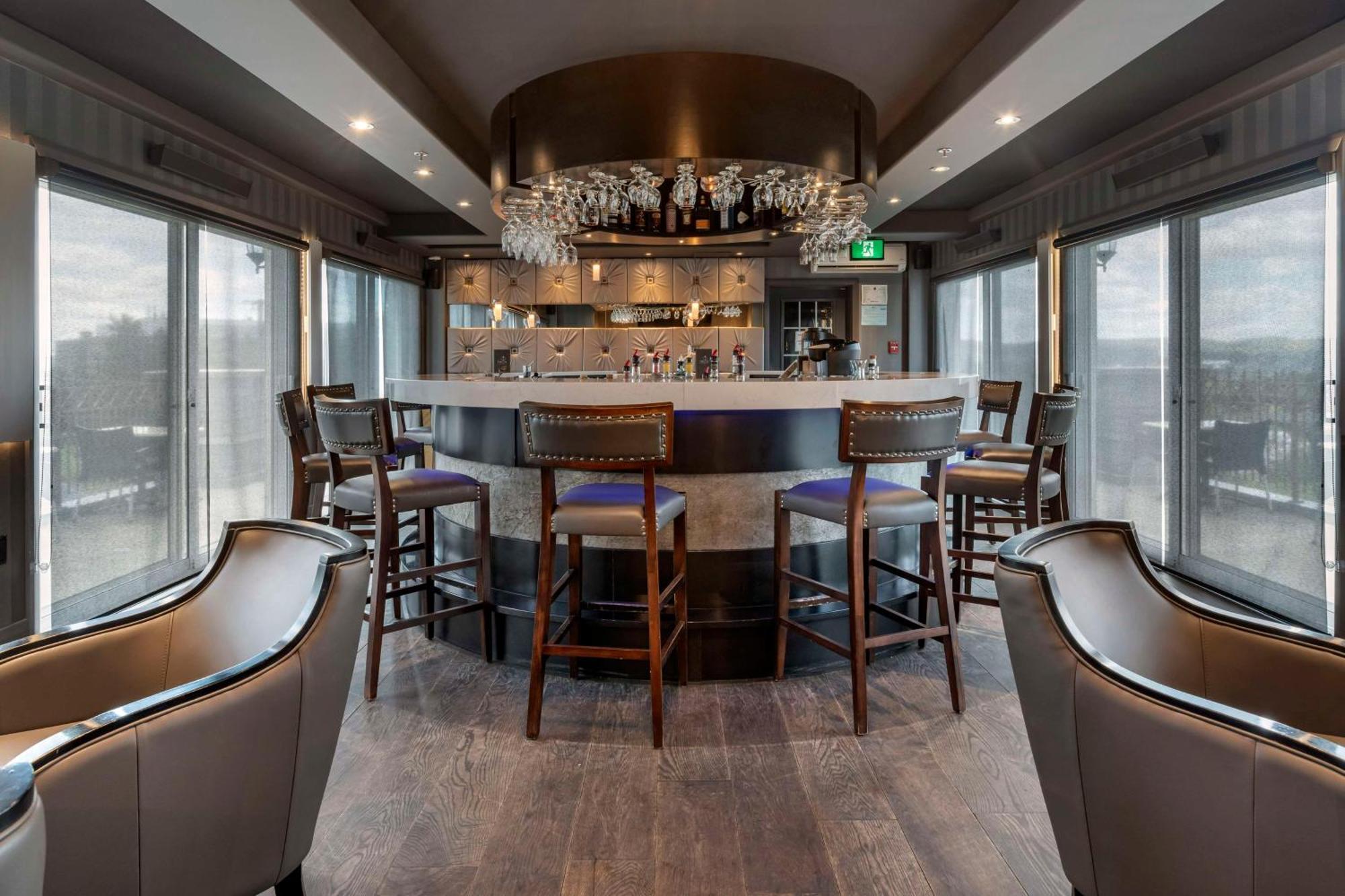 Best Western Plus Edmundston Exterior foto